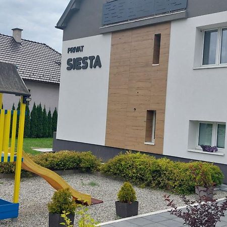 Hotel Penzion Privat Siesta Liptovský Mikuláš Exterior foto