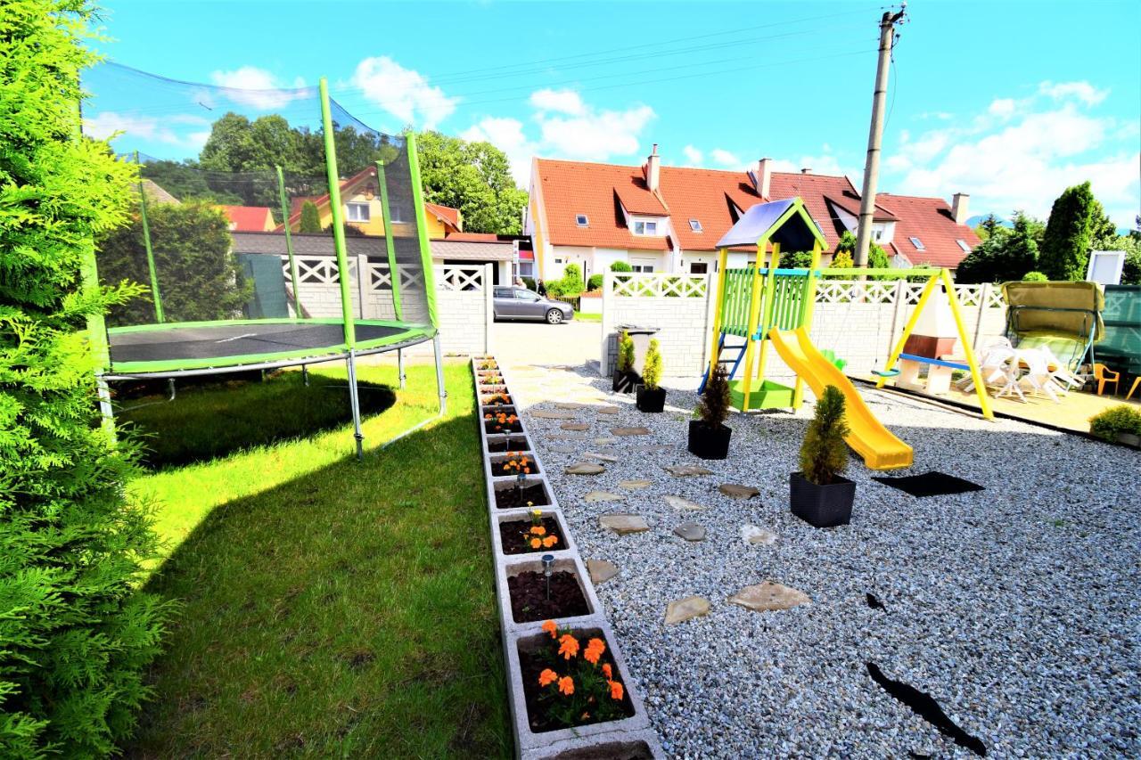 Hotel Penzion Privat Siesta Liptovský Mikuláš Exterior foto