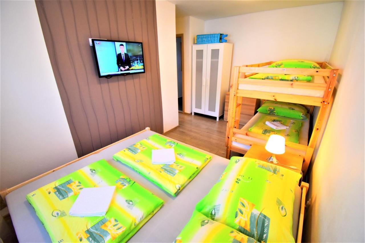 Hotel Penzion Privat Siesta Liptovský Mikuláš Exterior foto