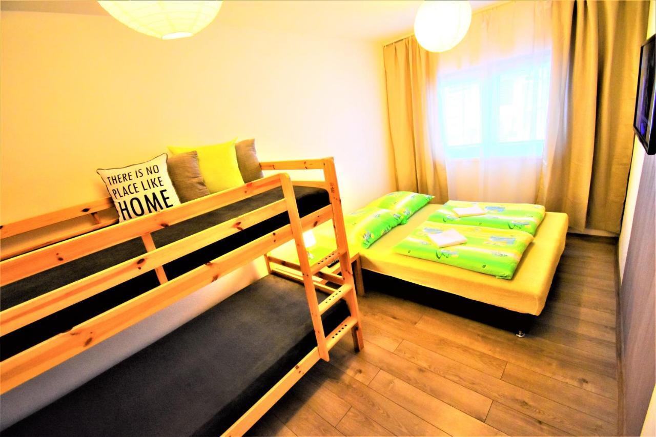 Hotel Penzion Privat Siesta Liptovský Mikuláš Exterior foto